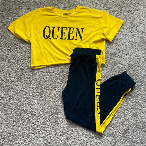 Two piece set